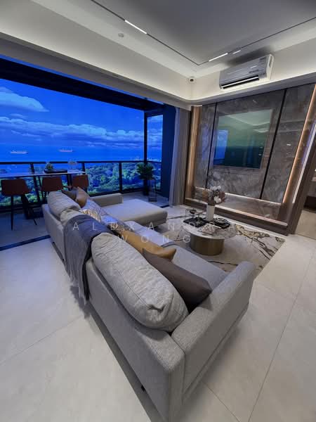 Vela Bay, 1 Bayshore Walk, 4 Bedrooms, 1,582 sqft, Condominium For Sale, by Alexandra Wong, 500170879 - Living Room - PropertyGuru.com.sg