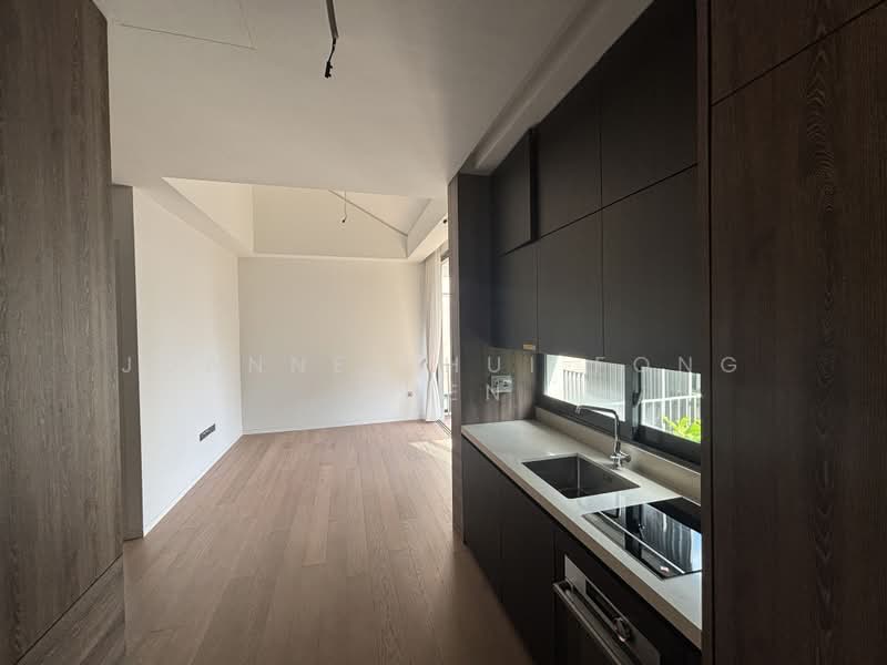 10 Evelyn, 10 Evelyn Road, 1 Bedroom, 581 sqft, Condominium For Sale, by Joanne Phui Fong Chen, 500170880 - Interior - PropertyGuru.com.sg