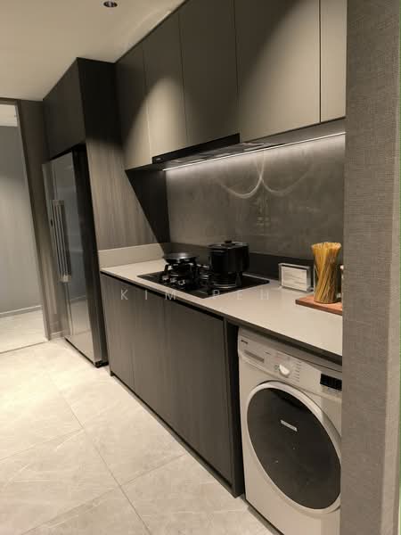 The Myst, 800 Upper Bukit Timah Road, 4 Bedrooms, 1,518 sqft, Condominium For Sale, by Kim Peh, 500170892 - Kitchen - PropertyGuru.com.sg