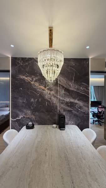 The Reef at King's Dock, 20 Harbourfront Avenue, 2 Bedrooms, 689 sqft, Condominium For Sale, by JAY PECK, 500170897 - Dining Room - PropertyGuru.com.sg