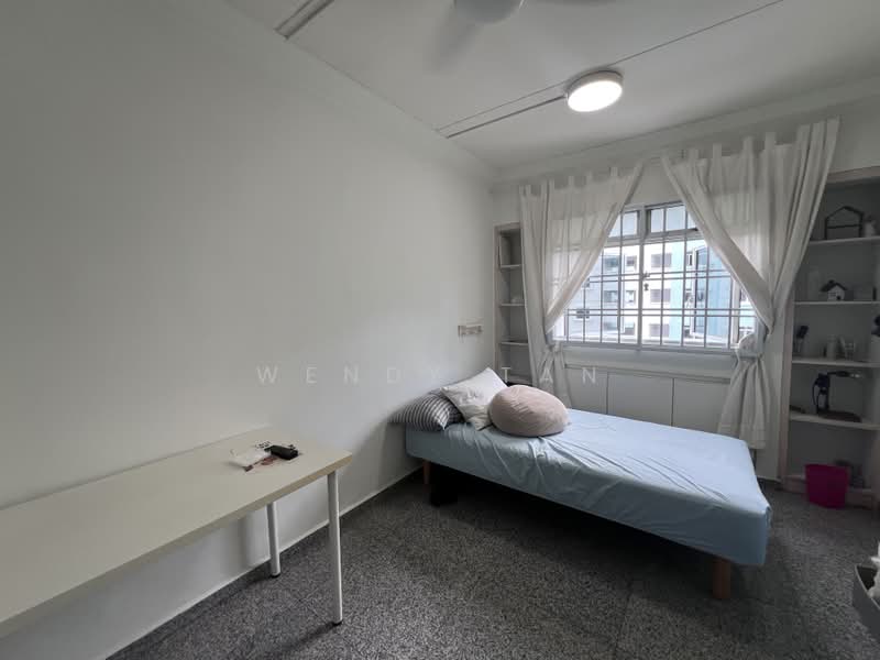 249 Compassvale Road, 249 Compassvale Road, 3 Bedrooms, 915 sqft, HDB Flat For Rent, by Wendy Tan, 500170908 - Bedroom - PropertyGuru.com.sg