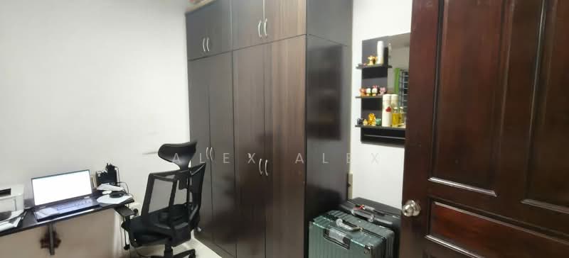 462 Jurong West Street 41, 462 Jurong West Street 41, 2 Bedrooms, 786 sqft, HDB Flat For Sale, by Alex Alex, 500170925 - Study - PropertyGuru.com.sg