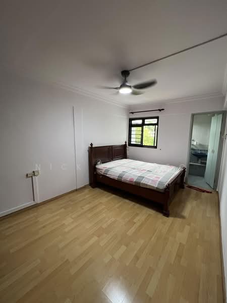 Unblocked Greenery View And Corner Unit!, 305 Clementi Avenue 4, 3 Bedrooms, 991 sqft, HDB Flat For Sale, by Nick C.S Teo, 500170926 - Bedroom - PropertyGuru.com.sg