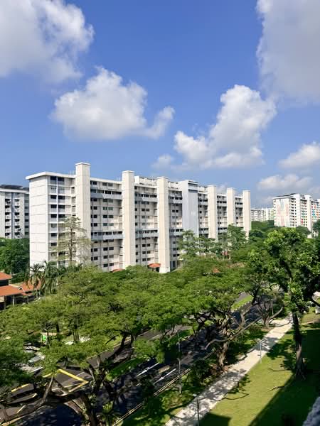 520 Bedok North Avenue 1, 520 Bedok North Avenue 1, Room Rental, 100 sqft, HDB Flat For Rent, by Evon Ng, 500170928 - Exterior - PropertyGuru.com.sg