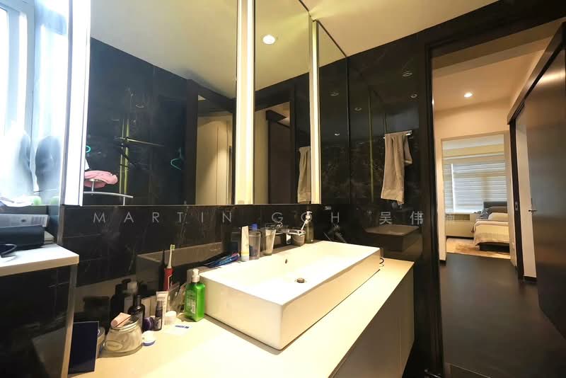 💎 MODERN, UPGRADED HOUSE 黄金地段 🔥Walk to NYPS near MRT 💎, , 5 Bedrooms, 4,898 sqft, Cluster House For Sale, by Martin Goh 吴伟楠, 500170942 - Bathroom - PropertyGuru.com.sg