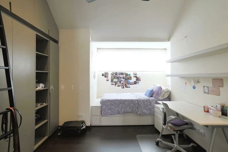 💎 MODERN, UPGRADED HOUSE 黄金地段 🔥Walk to NYPS near MRT 💎, , 5 Bedrooms, 4,898 sqft, Cluster House For Sale, by Martin Goh 吴伟楠, 500170942 - Bedroom - PropertyGuru.com.sg