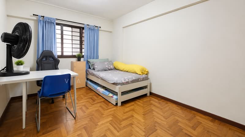 403 Pandan Gardens, 403 Pandan Gardens, 4 Bedrooms, 1,119 sqft, HDB Flat For Sale, by Valerie Lee, 500170943 - 2nd Bedroom - PropertyGuru.com.sg