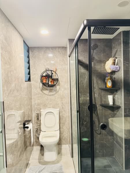 Ballota Park Condo, 150 Mariam Way, Changi Airport / Changi Village, 3 Bedrooms, 1,313 sqft, Condominium For Sale, by Leia E Tan, 500170947 - Common Bathroom - PropertyGuru.com.sg
