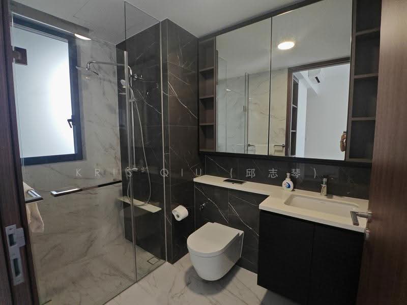 Bartley Vue, 8 Jalan Bunga Rampai, Hougang / Punggol / Sengkang, 2 Bedrooms, 657 sqft, Condominium For Rent, by Kris Qiu (邱志琴), 500170955 - Bathroom - PropertyGuru.com.sg