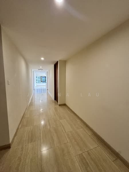 The Claymore, 25 Claymore Road, 3 Bedrooms, 2,680 sqft, Condominium For Sale, by Jovina Lau, 500170994 - Corridor - PropertyGuru.com.sg