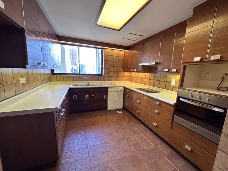 The Claymore, 25 Claymore Road, 3 Bedrooms, 2,680 sqft, Condominium For Sale, by Jovina Lau, 500170994 - Kitchen - PropertyGuru.com.sg