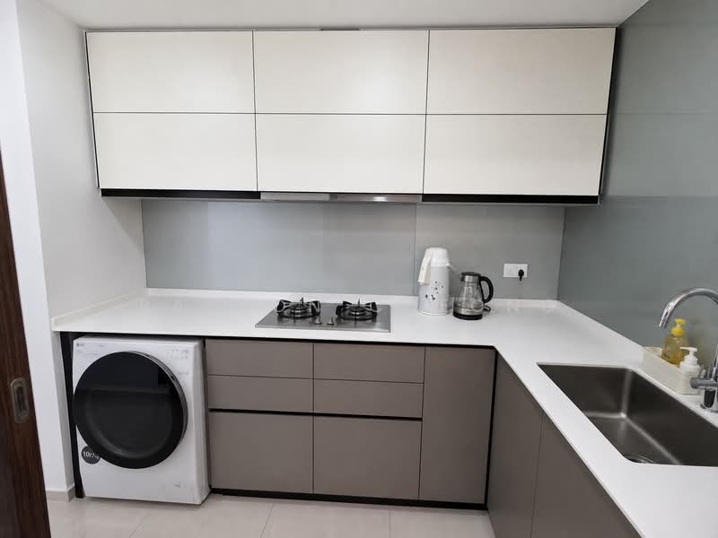 D'Nest, 135 Pasir Ris Grove, 3 Bedrooms, 1,130 sqft, Condominium For Rent, by Rayson Cheong, 500170995 - Kitchen - PropertyGuru.com.sg