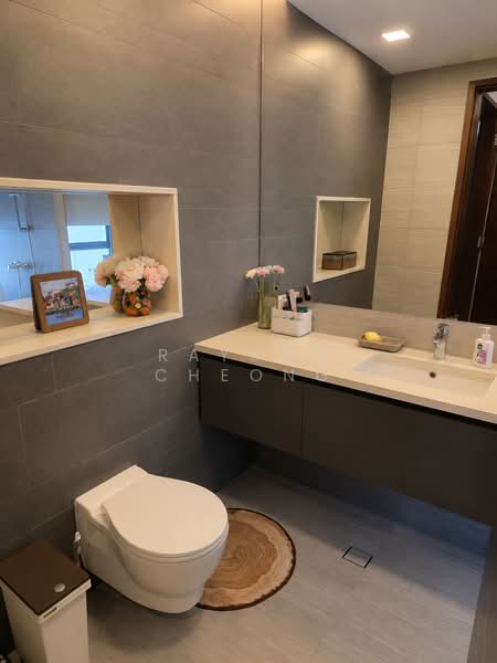 D'Nest, 135 Pasir Ris Grove, 3 Bedrooms, 1,130 sqft, Condominium For Rent, by Rayson Cheong, 500170995 - Bathroom - PropertyGuru.com.sg