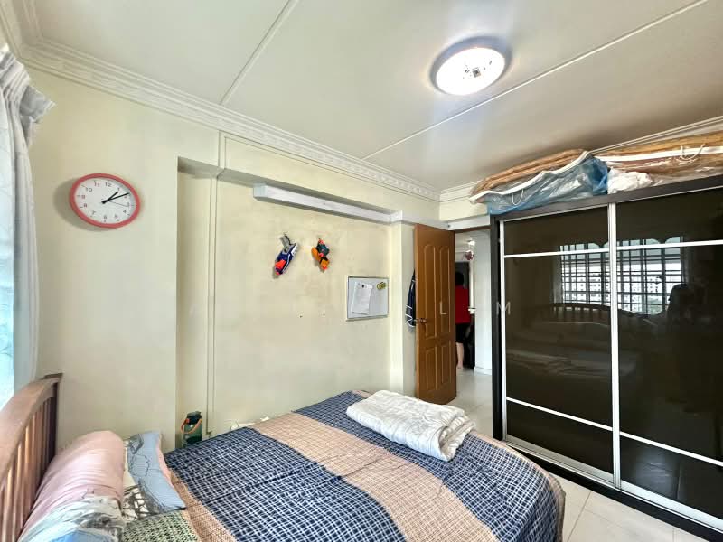 672 Choa Chu Kang Crescent, 672 Choa Chu Kang Crescent, 3 Bedrooms, 1,076 sqft, HDB Flat For Sale, by Adeline Lim, 500171001 - PropertyGuru.com.sg