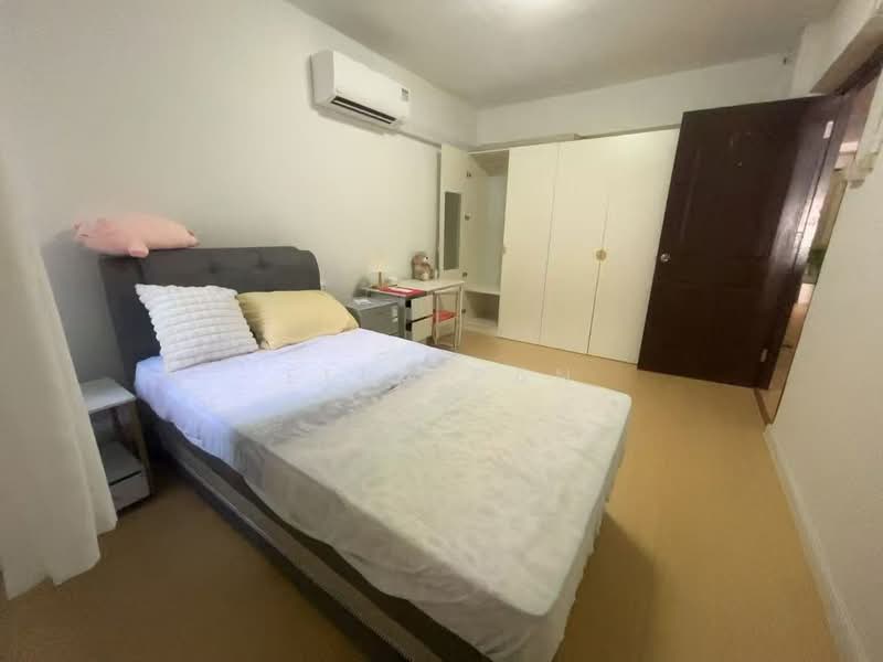 211 Jurong East Street 21, 211 Jurong East Street 21, Room Rental, 150 sqft, HDB Flat For Rent, by Ella Pan, 500171007 - Bedroom - PropertyGuru.com.sg