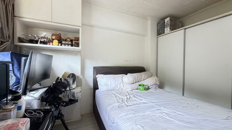 643 Choa Chu Kang Street 64, 643 Choa Chu Kang Street 64, 3 Bedrooms, 1,076 sqft, HDB Flat For Sale, by James Yeo, 500171011 - Bedroom - PropertyGuru.com.sg