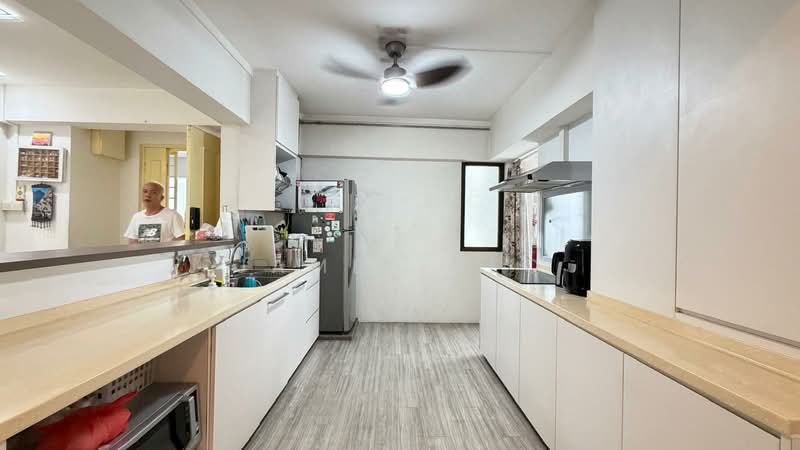 643 Choa Chu Kang Street 64, 643 Choa Chu Kang Street 64, 3 Bedrooms, 1,076 sqft, HDB Flat For Sale, by James Yeo, 500171011 - Kitchen - PropertyGuru.com.sg