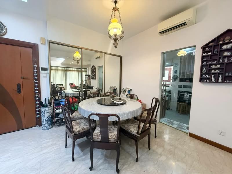 The Petals, 85 Hillview Avenue, 4 Bedrooms, 1,636 sqft, Condominium For Sale, by Darren Koh Chun Hong, 500171019 - Dining Room - PropertyGuru.com.sg
