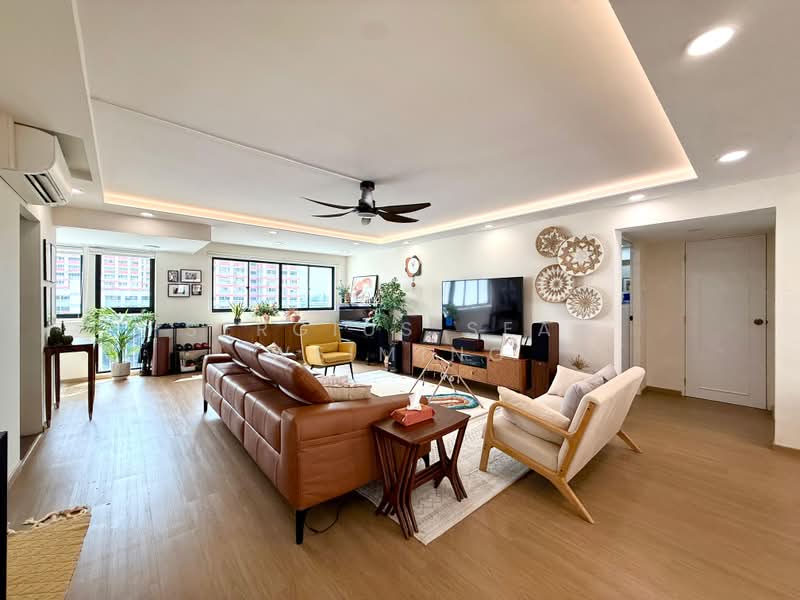 158 Bishan Street 13, 158 Bishan Street 13, 3 Bedrooms, 1,367 sqft, HDB Flat For Sale, by Sergius Seah Weiming, 500171020 - Living Room - PropertyGuru.com.sg