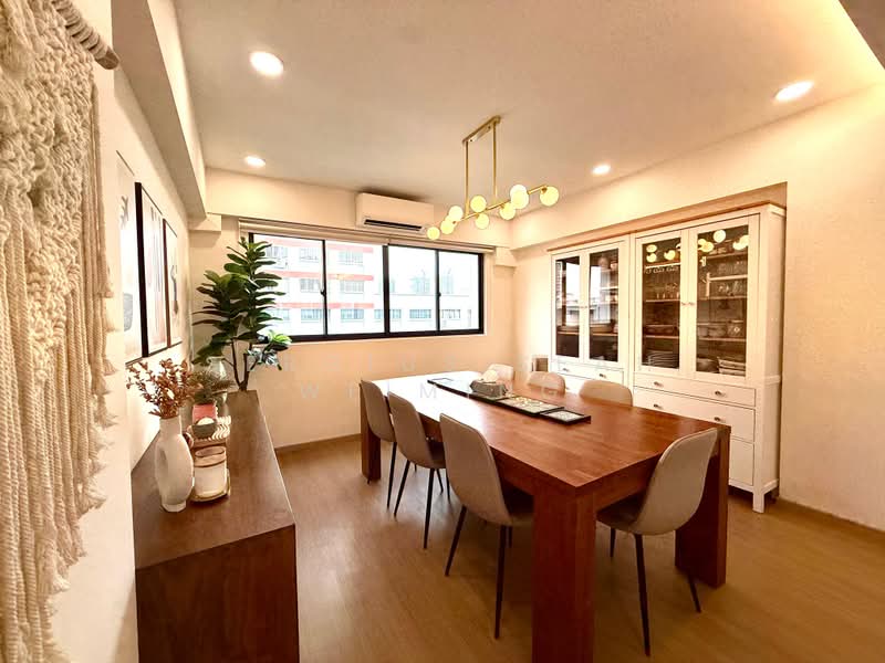 158 Bishan Street 13, 158 Bishan Street 13, 3 Bedrooms, 1,367 sqft, HDB Flat For Sale, by Sergius Seah Weiming, 500171020 - Dining room - PropertyGuru.com.sg