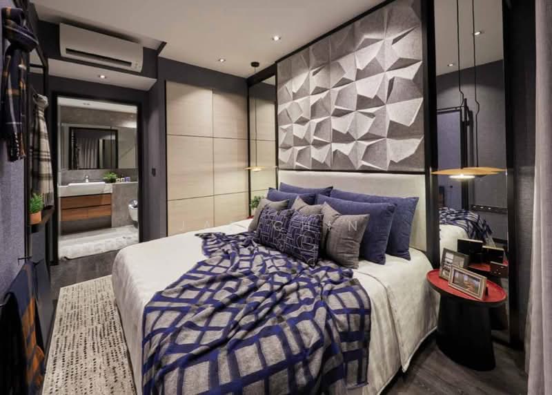 Blossoms By The Park, 9 Slim Barracks Rise, 3 Bedrooms, 1,044 sqft, Condominium For Sale, by Jae Chin, 500171030 - Bedroom - PropertyGuru.com.sg