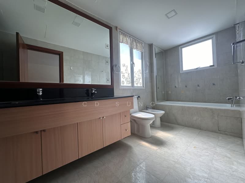 Rare Renovated Corner Terrace 5 Bed 4 Baths Seletar / YCK, , 5 Bedrooms, 3,594 sqft, Corner Terrace For Rent, by CD Sung, 500171034 - Bathroom - PropertyGuru.com.sg