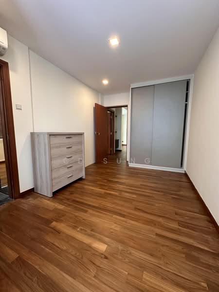 Rare Renovated Corner Terrace 5 Bed 4 Baths Seletar / YCK, , 5 Bedrooms, 3,594 sqft, Corner Terrace For Rent, by CD Sung, 500171034 - Bedroom - PropertyGuru.com.sg