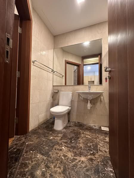 Rare Renovated Corner Terrace 5 Bed 4 Baths Seletar / YCK, , 5 Bedrooms, 3,594 sqft, Corner Terrace For Rent, by CD Sung, 500171034 - Bathroom - PropertyGuru.com.sg
