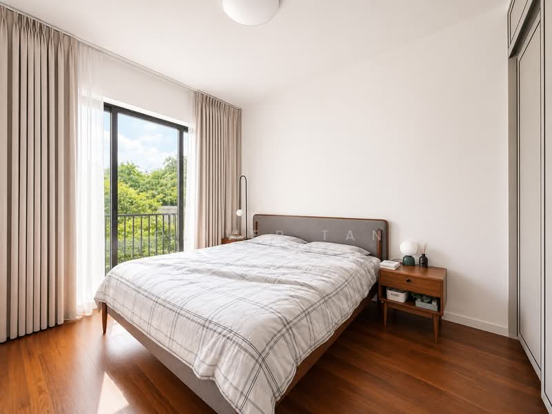 Mayfair Gardens, 12 Rifle Range Road, 3 Bedrooms, 1,066 sqft, Condominium For Rent, by Oliver Tan, 500171044 - Bedroom - PropertyGuru.com.sg