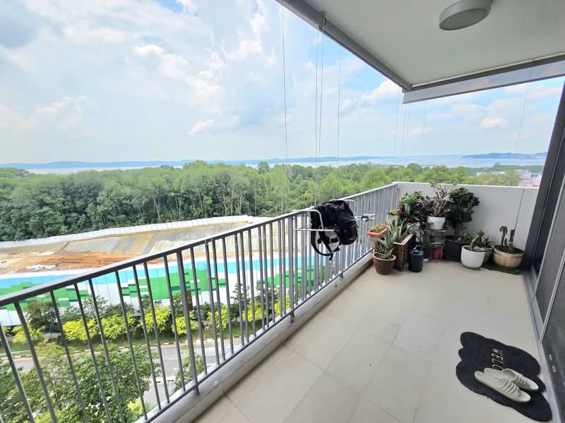 Vue 8 Residence, 99 Pasir Ris Heights, 4 Bedrooms, 1,313 sqft, Condominium For Rent, by Judy Foo, 500171045 - Balcony - PropertyGuru.com.sg