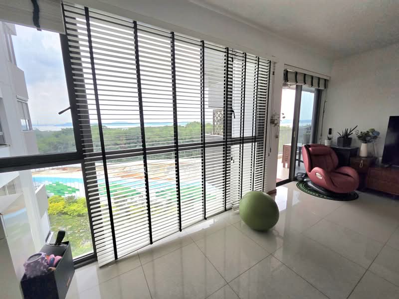 Vue 8 Residence, 99 Pasir Ris Heights, 4 Bedrooms, 1,313 sqft, Condominium For Rent, by Judy Foo, 500171045 - Living Room - PropertyGuru.com.sg