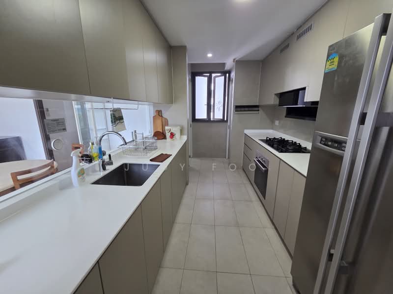 Vue 8 Residence, 99 Pasir Ris Heights, 4 Bedrooms, 1,313 sqft, Condominium For Rent, by Judy Foo, 500171045 - Kitchen - PropertyGuru.com.sg