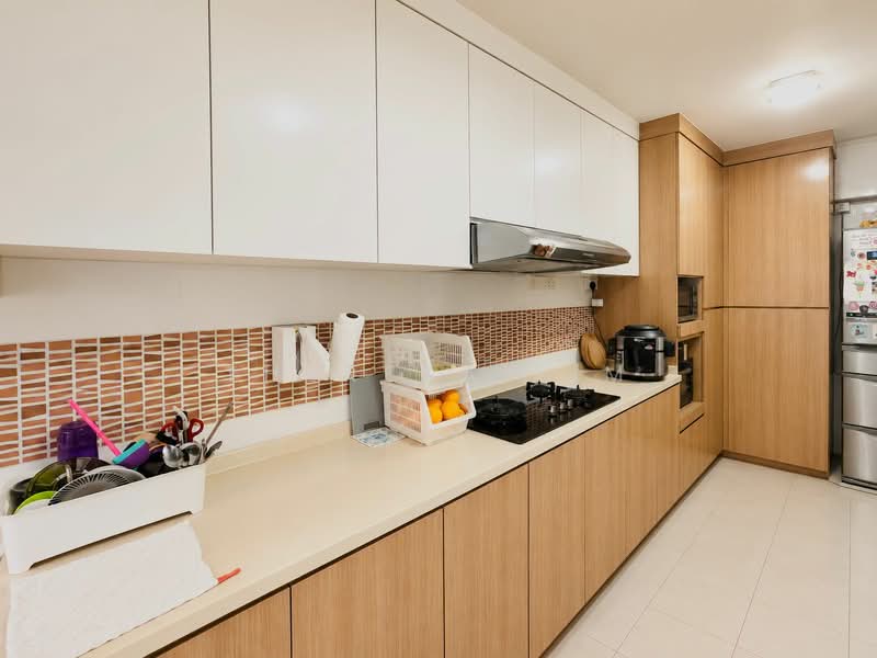 932 Jurong West Street 92, 932 Jurong West Street 92, 3 Bedrooms, 1,108 sqft, HDB Flat For Sale, by Theresa Lim, 500171086 - Kitchen - PropertyGuru.com.sg