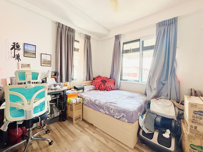 Joo Chiat Apartments, 293 Onan Road, 3 Bedrooms, 1,428 sqft, Apartment For Sale, by Gerri Teo 张蕙荧, 500171094 - Common Bedroom 2 - PropertyGuru.com.sg