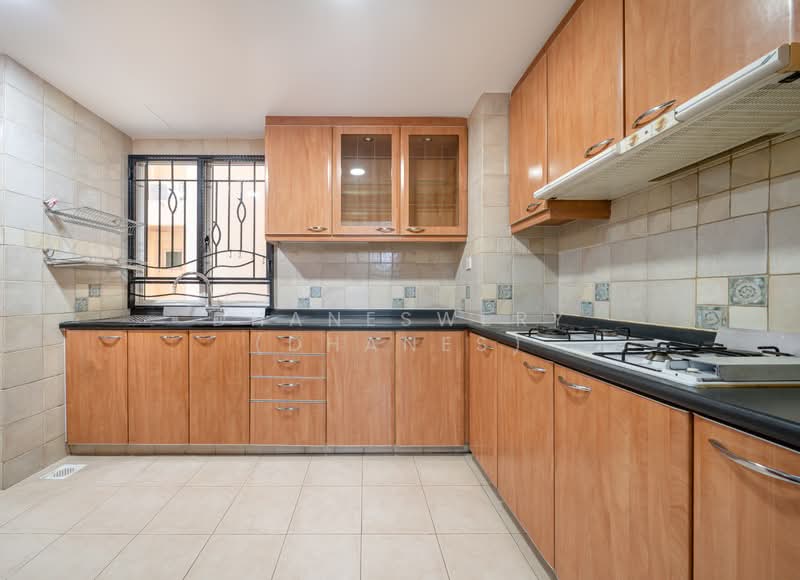 Seletar Springs Condominium, 100 Gerald Drive, 3 Bedrooms, 1,658 sqft, Condominium For Sale, by Dhaneswery (Dhanes), 500171097 - Kitchen - PropertyGuru.com.sg