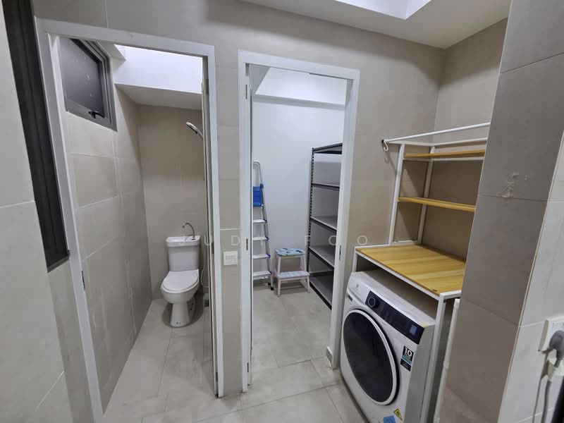 Vue 8 Residence, 89 Pasir Ris Heights, 4 Bedrooms, 1,507 sqft, Condominium For Rent, by Judy Foo, 500171100 - Bathroom - PropertyGuru.com.sg