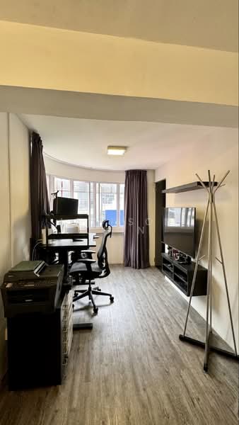 12 Jalan Bukit Merah, 12 Jalan Bukit Merah, 3 Bedrooms, 1,130 sqft, HDB Flat For Sale, by Jackson Chen, 500171114 - Study - PropertyGuru.com.sg