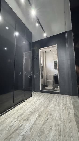 12 Jalan Bukit Merah, 12 Jalan Bukit Merah, 3 Bedrooms, 1,130 sqft, HDB Flat For Sale, by Jackson Chen, 500171114 - Bathroom - PropertyGuru.com.sg