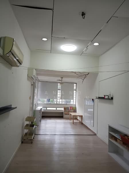 Nice Semi-D House for Sale, lengkong Dua, 4 Bedrooms, 3,000 sqft, Semi-Detached House For Sale, by Anand Ganesan, 500171118 - Interior - PropertyGuru.com.sg