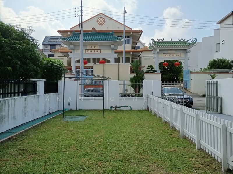 Nice Semi-D House for Sale, lengkong Dua, 4 Bedrooms, 3,000 sqft, Semi-Detached House For Sale, by Anand Ganesan, 500171118 - Exterior - PropertyGuru.com.sg