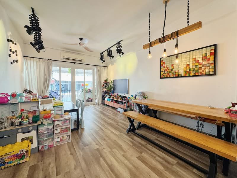 Joo Chiat Apartments, 495B Joo Chiat Road, 3 Bedrooms, 1,428 sqft, Apartment For Sale, by Jae Lim, 500171121 - Living Room - PropertyGuru.com.sg