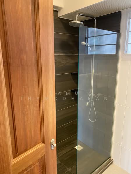 256A Sumang Walk, 256A Sumang Walk, 3 Bedrooms, 1,001 sqft, HDB Flat For Sale, by Ramu Thamodharan, 500171126 - Bathroom - PropertyGuru.com.sg