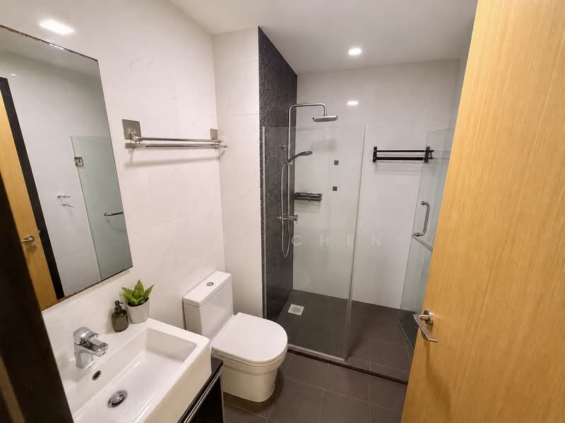 Vibes @ Kovan, 93 Kovan Road, 1 Bedroom, 377 sqft, Condominium For Sale, by Lynn Chen, 500171149 - Bathroom - PropertyGuru.com.sg