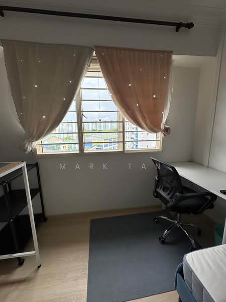 336 Sembawang Crescent, 336 Sembawang Crescent, Room Rental, 100 sqft, HDB Flat For Rent, by Mark Tan, 500171156 - Study - PropertyGuru.com.sg