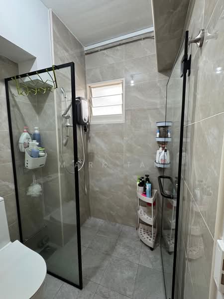 336 Sembawang Crescent, 336 Sembawang Crescent, Room Rental, 100 sqft, HDB Flat For Rent, by Mark Tan, 500171156 - Bathroom - PropertyGuru.com.sg