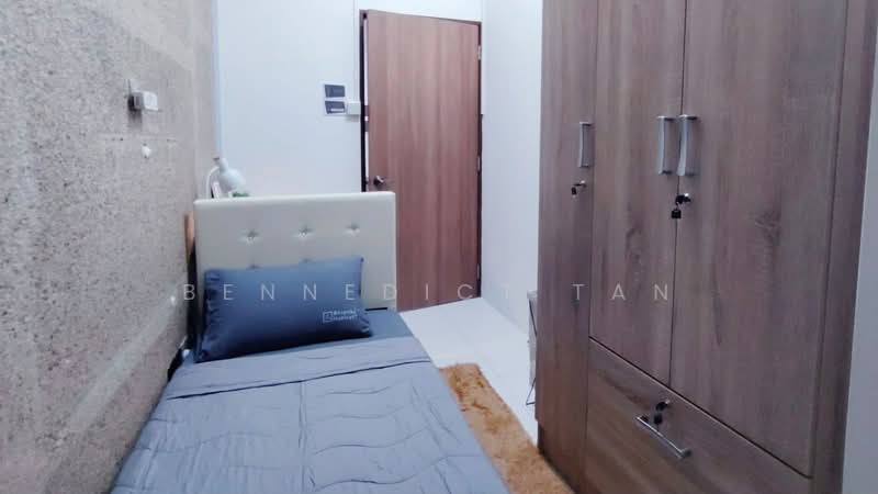 The Stellar, 6 West Coast Road, Room Rental, 120 sqft, Condominium For Rent, by Bennedict Tan, 500171159 - Bedroom - PropertyGuru.com.sg