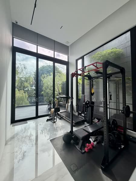 Greenbank Park, Greenbank Park, 4 Bedrooms, 4,200 sqft, Semi-Detached House For Sale, by Keenan Tan, 500171161 - Gym - PropertyGuru.com.sg