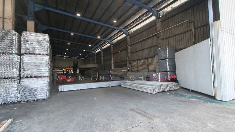 Warehouse Storage Space avail at Gul Circle, Gul Circle, 8,000 sqft, Warehouse For Rent, by Jasmine Chong, 500171169 - Interior - CommercialGuru.com.sg