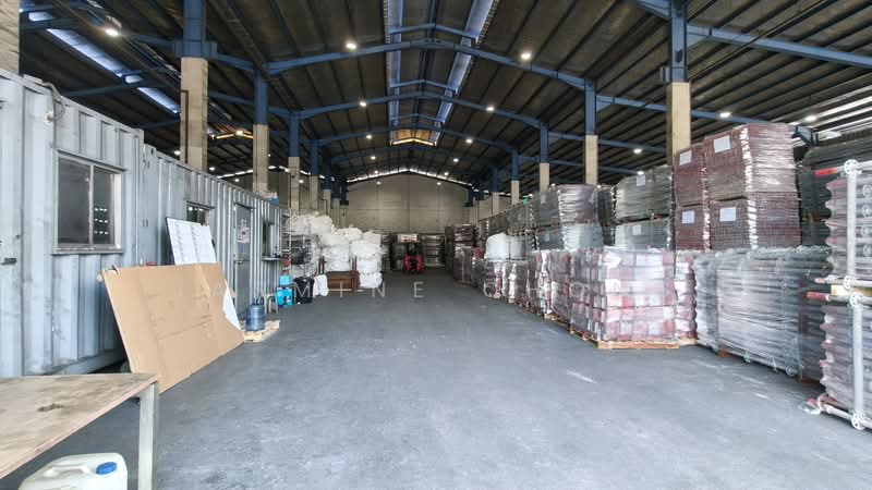 Warehouse Storage Space avail at Gul Circle, Gul Circle, 8,000 sqft, Warehouse For Rent, by Jasmine Chong, 500171169 - Interior - CommercialGuru.com.sg