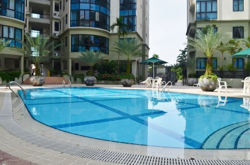 Montrosa, 132 Hillview Avenue, 3 Bedrooms, 1,206 sqft, Condominium For Sale, by Rachel Ang, 500171184 - Exterior - PropertyGuru.com.sg